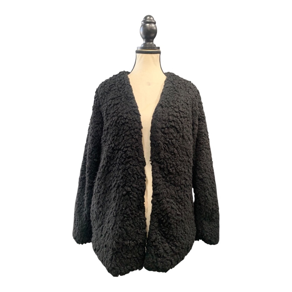 ▪️Charlotte Russe Black Fuzzy Jacket▪️